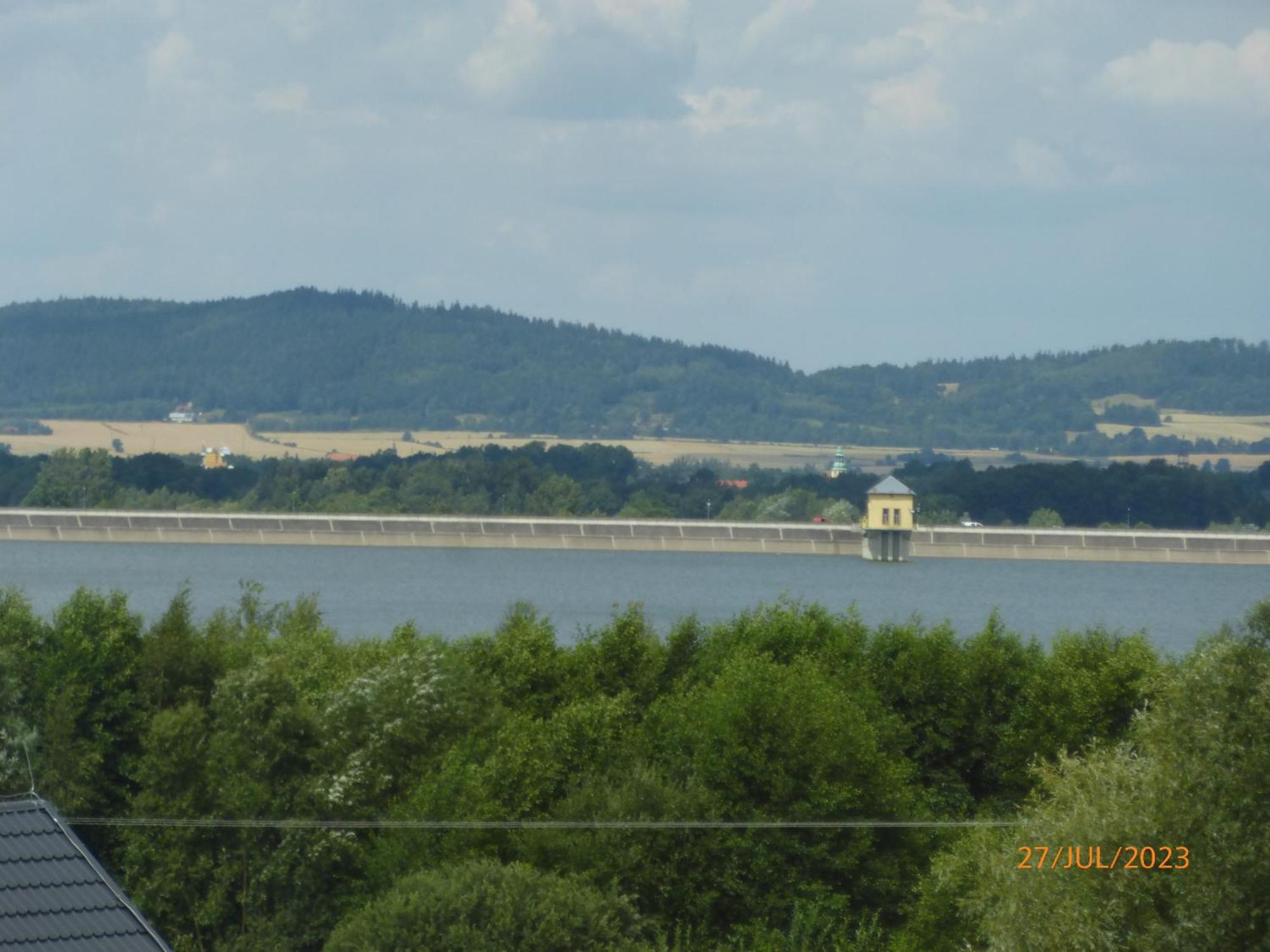 Dom Nad Zalewem Sosnówka